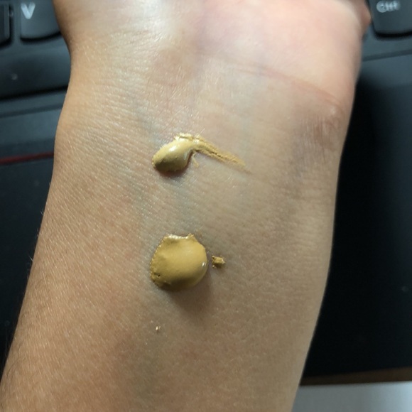 The All Natural Face Vegan Liquid Foundation - Picture 2 of 3